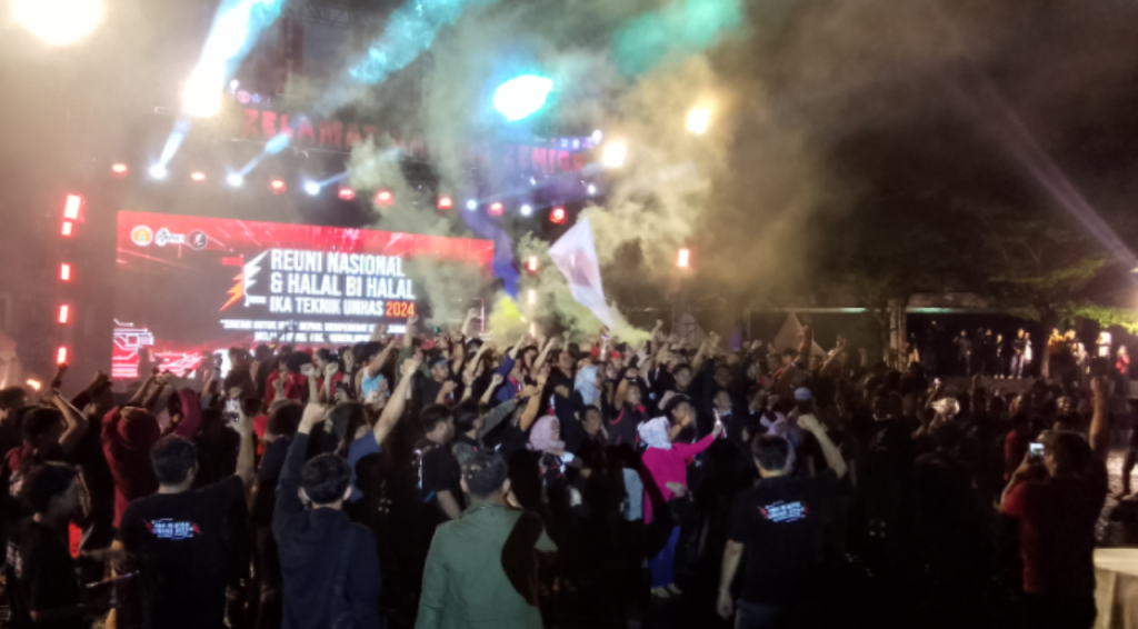 Ribuan Alumni Teknik UNHAS Tumpah Ruah di HBH IKATEK UH 2024
