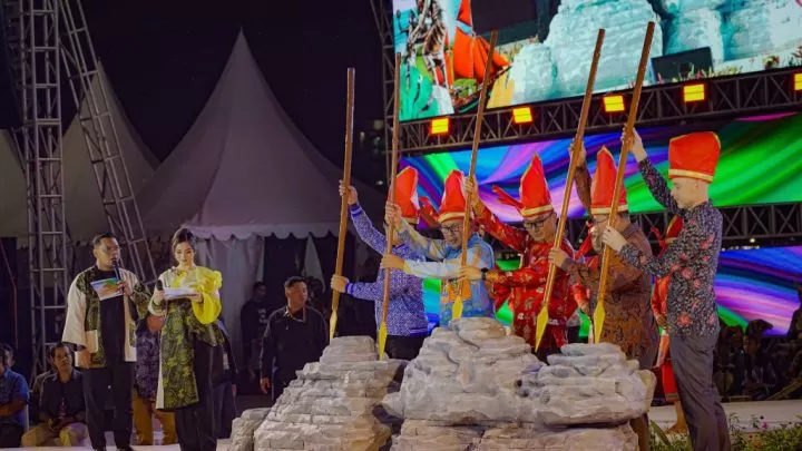 Resmi Dibuka, Kemenparekraf RI Nilai F8 Makassar Jadi Pusat Berbagai Event Tanah&nbsp;Air