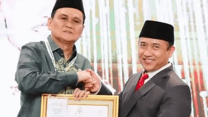 Dua Tahun Berturut-turut, Suardi Saleh Terima Penghargaan dari Baznas karena Sukses Dorong Peningkatan&nbsp;Zakat